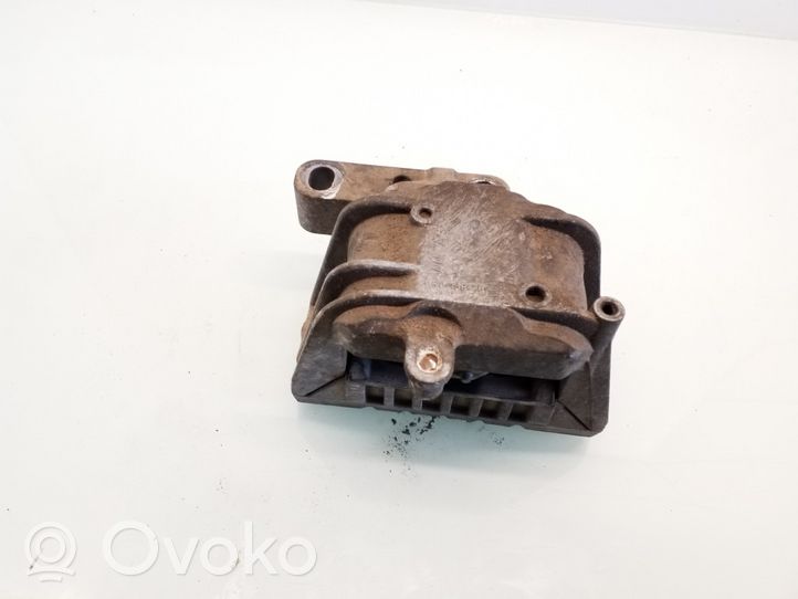 Volkswagen Caddy Supporto della scatola del cambio 1K0199262