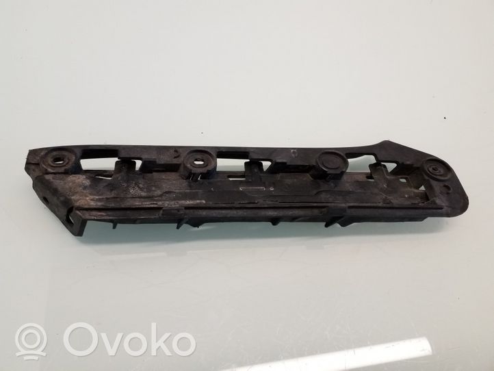 Honda CR-V Uchwyt / Mocowanie zderzaka przedniego 1T0807935