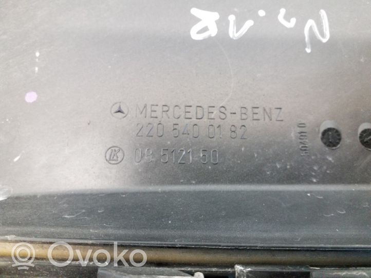 Mercedes-Benz S W220 Coperchio scatola del filtro dell’aria 2205400182