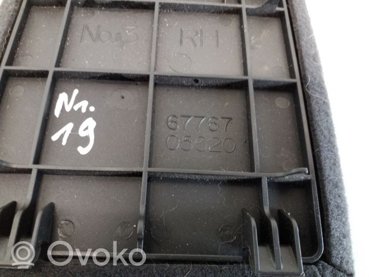 Toyota Avensis T250 Inne części wnętrza samochodu 6776705020