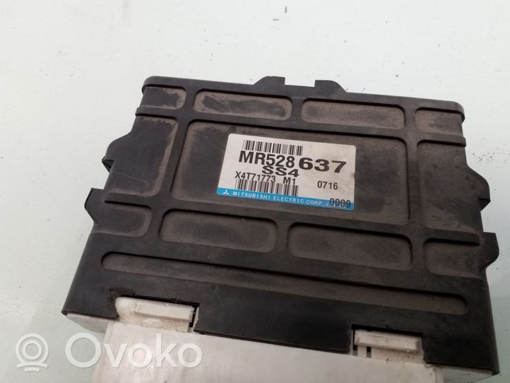 Mitsubishi Pajero Module de contrôle de boîte de vitesses ECU MR528637