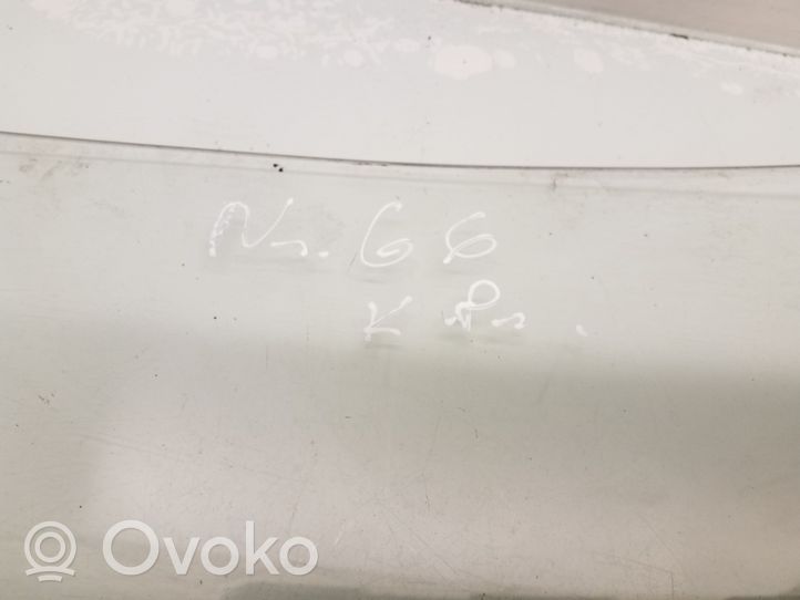 Volkswagen Santana priekšējo durvju stikls (četrdurvju mašīnai) 43R000980