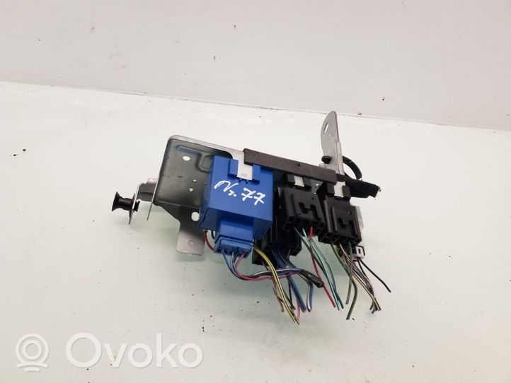 Mazda MPV Fuse module 