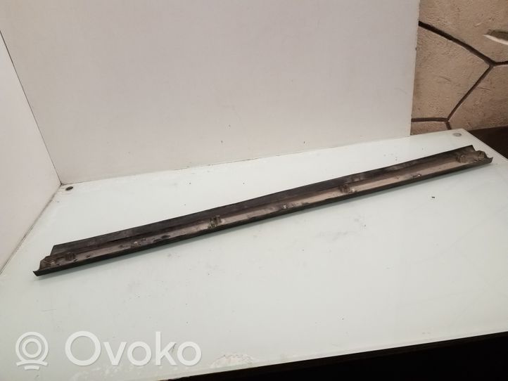 Volkswagen PASSAT B5 Other front door trim element 3B0854939B