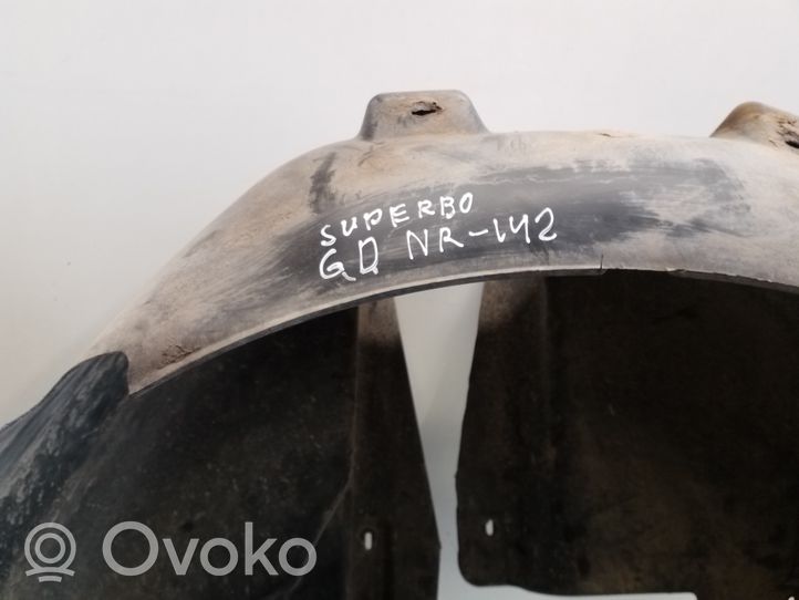 Skoda Superb B5 (3U) Takapyörän sisälokasuojat 