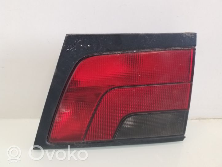 Peugeot 806 Lampy tylnej klapy bagażnika 