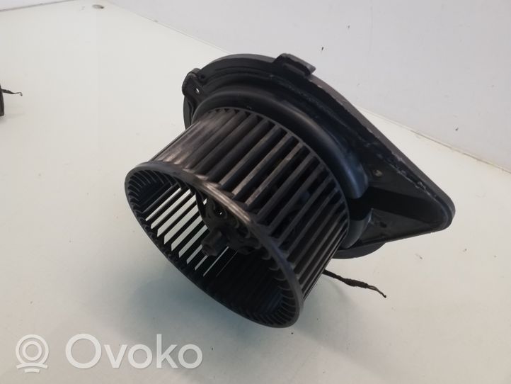 Audi A4 S4 B5 8D Ventola riscaldamento/ventilatore abitacolo 833636M