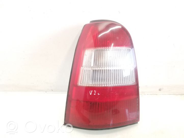 Opel Vectra B Tail light part GM90585001