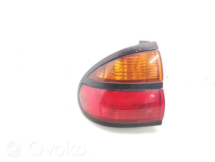 Renault Laguna I Element lampy tylnej 7700420122