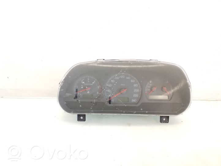 Volvo S40, V40 Spidometrs (instrumentu panelī) 30887692B