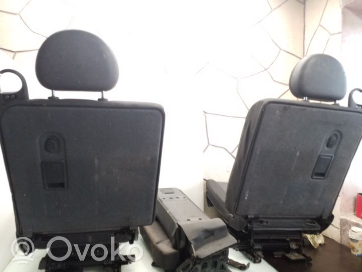 Opel Meriva A Fotele / Kanapa / Komplet 