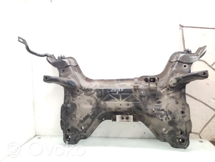 Citroen DS5 Front subframe 