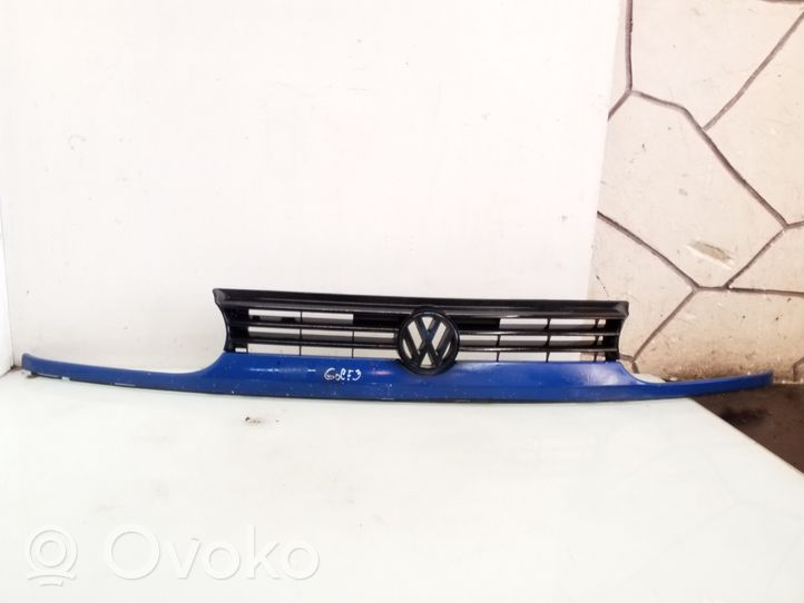 Volkswagen Golf III Grille calandre supérieure de pare-chocs avant 