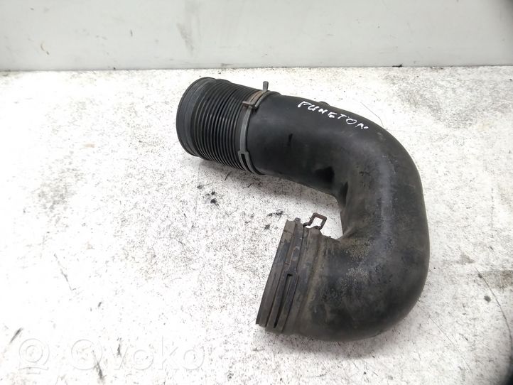 Volkswagen Phaeton Air intake duct part 3D0129615