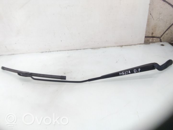 Ford Fiesta Windshield/front glass wiper blade 2S6117526