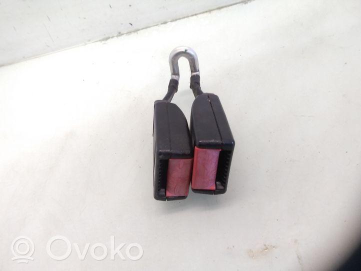 Opel Corsa C Middle seatbelt buckle (rear) 