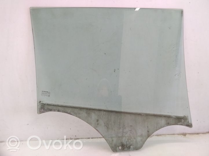 Renault Megane II Rear door window glass 43R001142