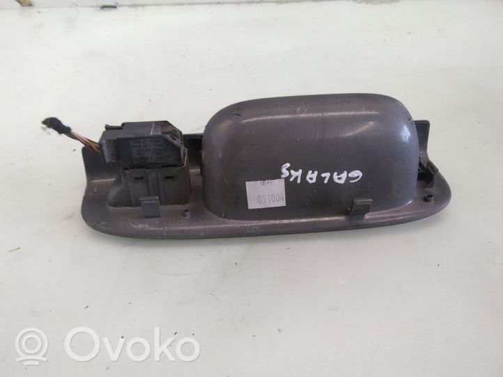 Ford Galaxy Moldura del interruptor de la ventana de la puerta derecha 7M3867172