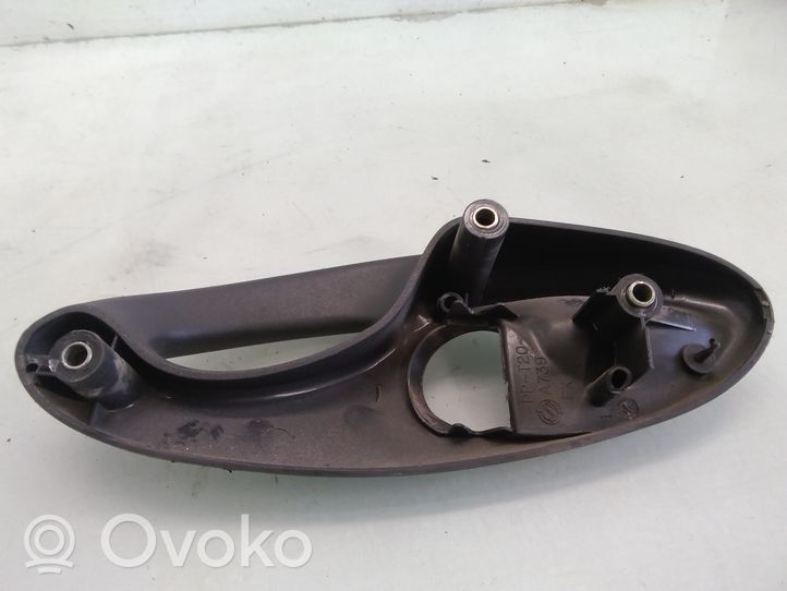 Fiat Punto (188) Front door interior handle 