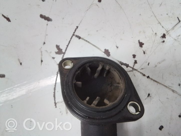 Volkswagen PASSAT B5 Thermostat/thermostat housing 038121121B