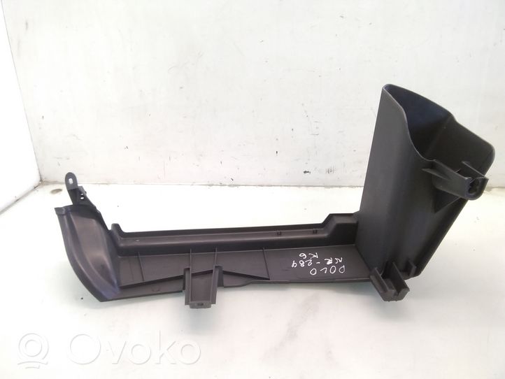 Volkswagen Polo IV 9N3 Altro elemento di rivestimento bagagliaio/baule 6Q6867761