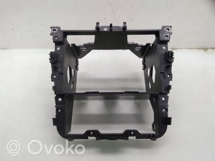 Volkswagen Golf V Kita centrinė konsolės (tunelio) detalė 1K0858005