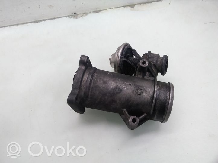 Mercedes-Benz Sprinter W901 W902 W903 W904 Soupape vanne EGR 