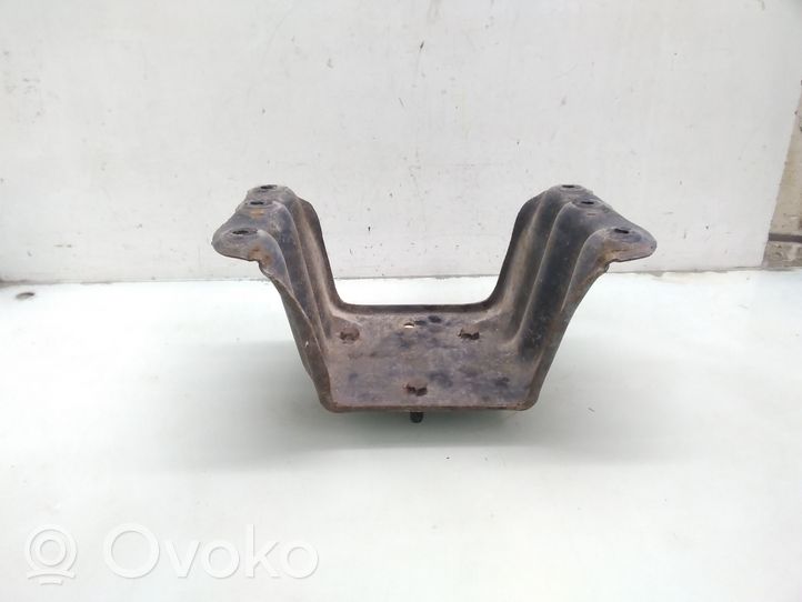 Hyundai Galloper Spare wheel mounting bracket 