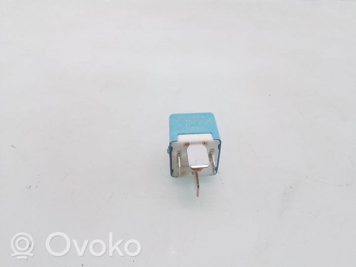 Peugeot 107 Other relay 9008087031