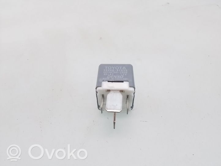 Peugeot 107 Other relay 9008087030