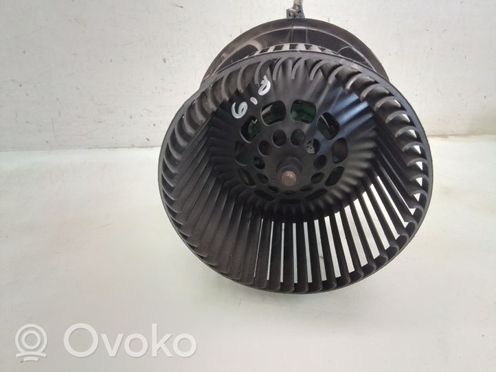 Peugeot 107 Ventola riscaldamento/ventilatore abitacolo N101818C