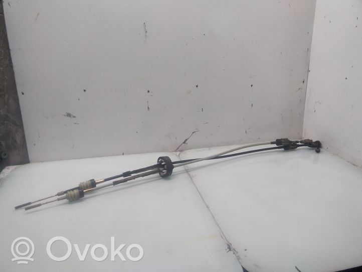 Opel Meriva A Gear shift cable linkage 