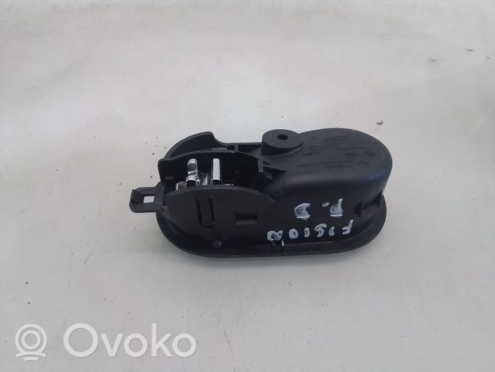 Ford Fusion Front door interior handle 