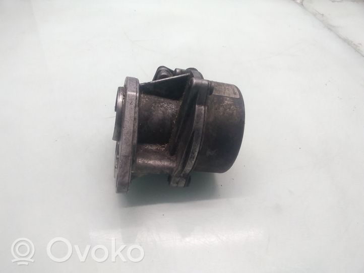 Volvo S40, V40 Pompe à vide 8200072985