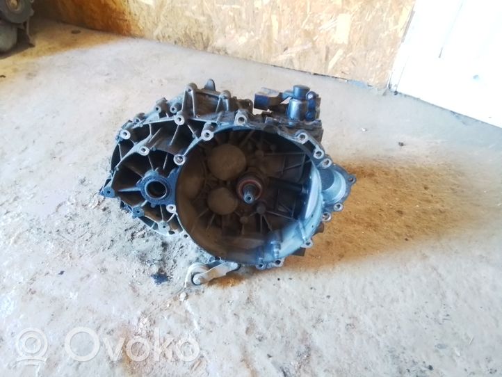 Volvo V70 Manual 6 speed gearbox 30751041