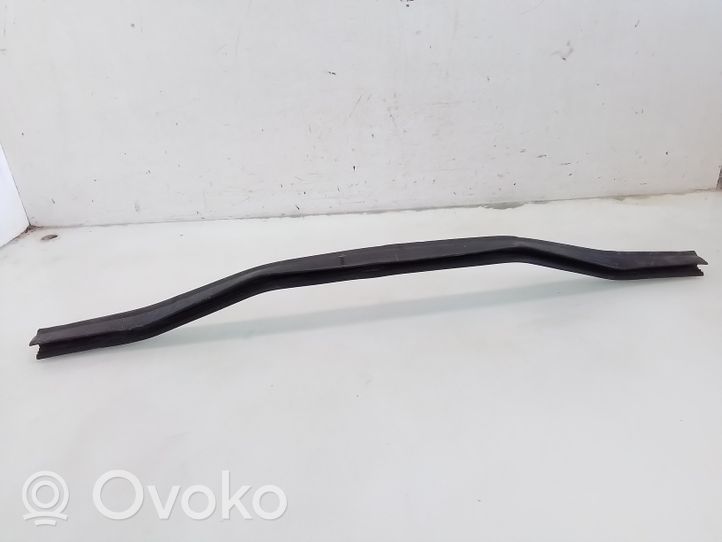 BMW 5 E39 Engine compartment rubber 