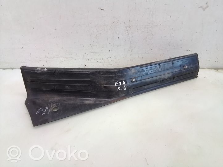 BMW 3 E36 Takaoven kynnyksen suojalista 514781192639