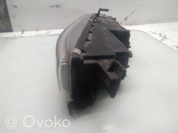 Mitsubishi Galant Faro/fanale 9385