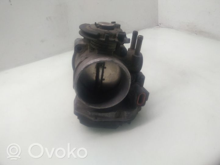 Volkswagen Bora Valvola a farfalla 021133064