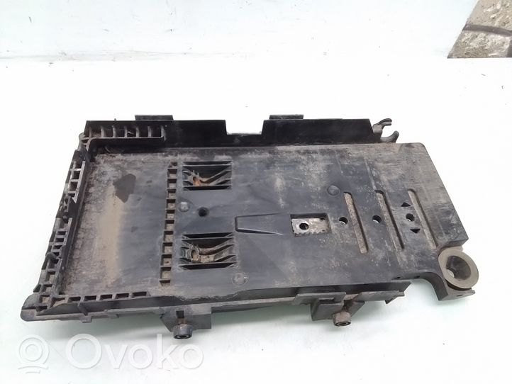 Ford Mondeo MK IV Vassoio batteria 6G9110723A