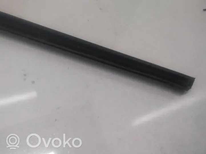 Opel Vectra C Windshield trim 