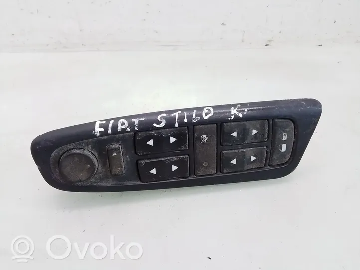 Fiat Stilo Elektrinių langų jungtukas 