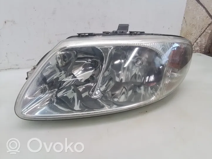 Chrysler Voyager Headlight/headlamp 