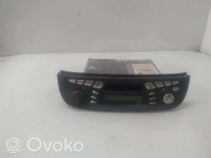 Nissan Almera Tino Radio/CD/DVD/GPS head unit 28113