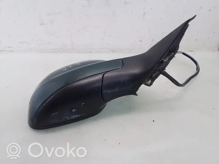 Volkswagen PASSAT B5 Front door electric wing mirror 