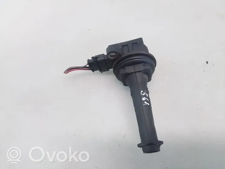 Volvo S70  V70  V70 XC High voltage ignition coil 9125601