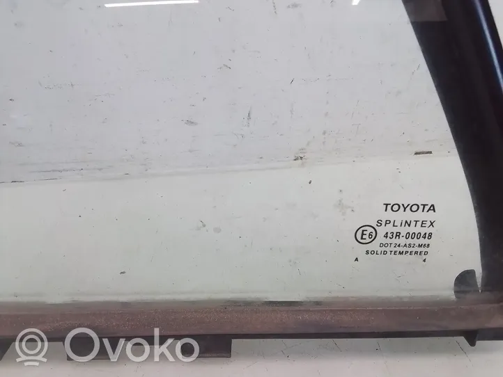 Toyota Avensis T250 Szyba karoseryjna drzwi tylnych 43R00048