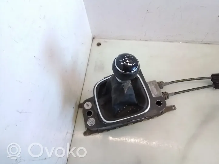 Volkswagen Golf VI Gear selector/shifter (interior) 1K0711091A