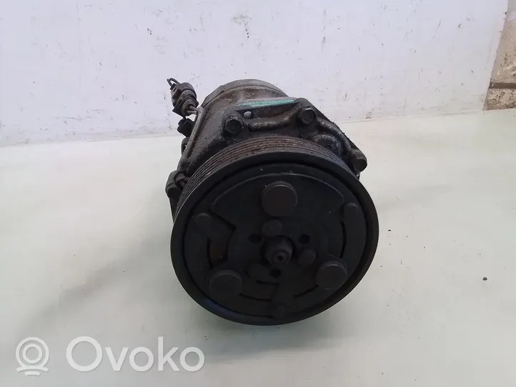 Volkswagen Golf IV Compressore aria condizionata (A/C) (pompa) 1J0820803F