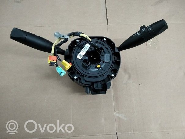 Jeep Cherokee Leva/interruttore dell’indicatore di direzione e tergicristallo 68141120AH